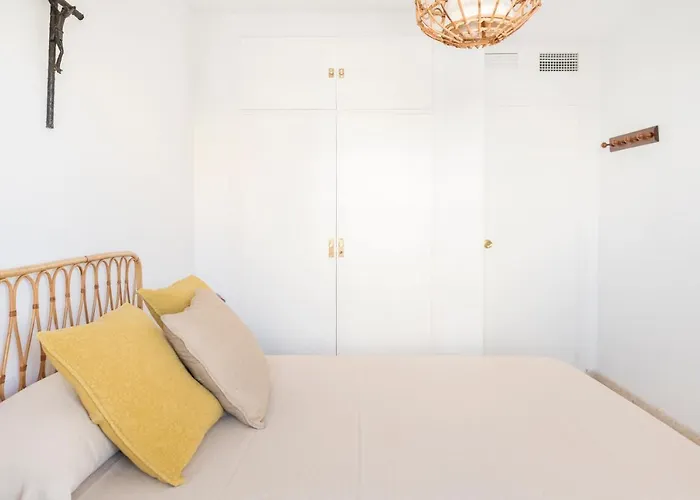 Apartment Beautiful With Terrace Near The