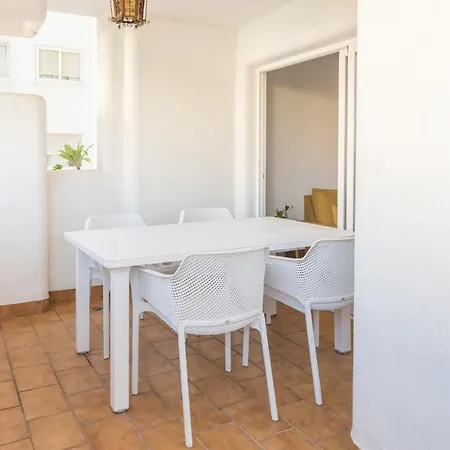 Beautiful With Terrace Near The Appartement Fuengirola